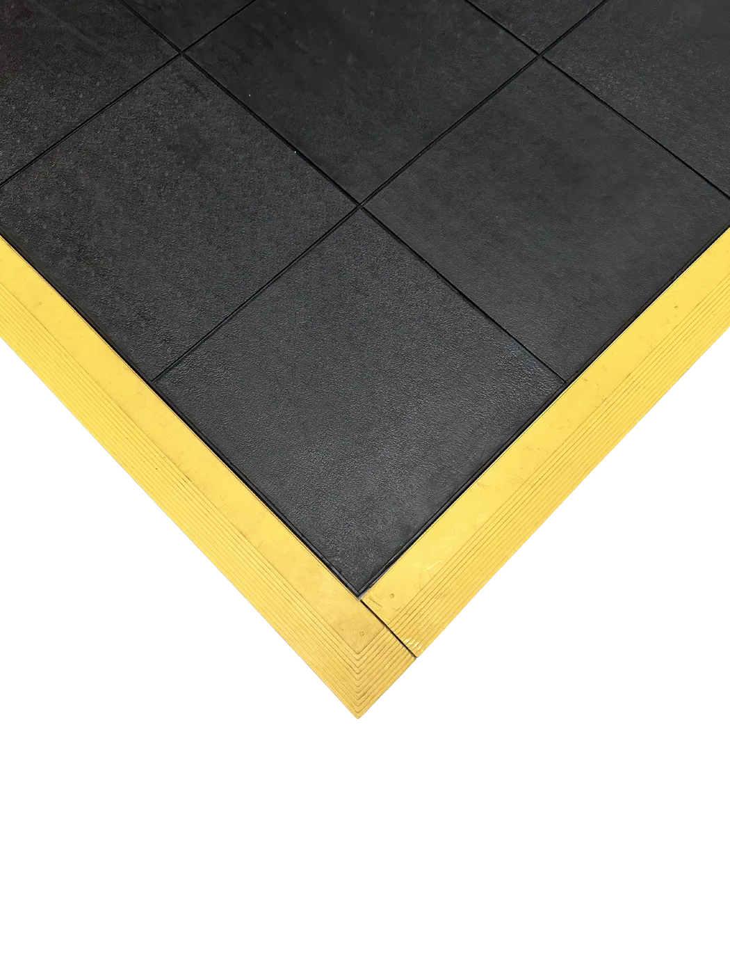 M-Lock Comfort tile corner and bevelled safety ramp detail